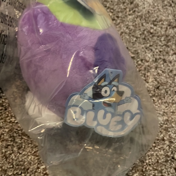 BNWT Bluey Chattermax plush - Picture 2 of 2